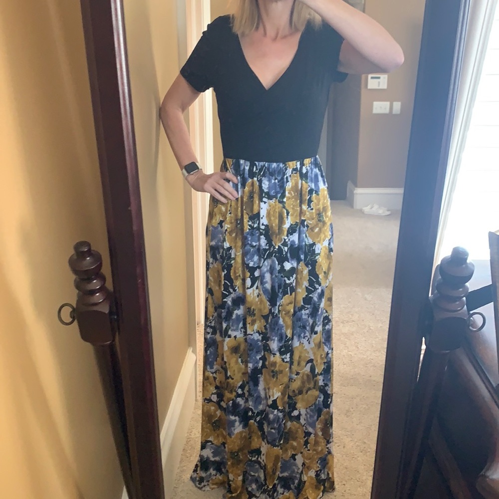Mustard/Blue floral print Maxi with black top